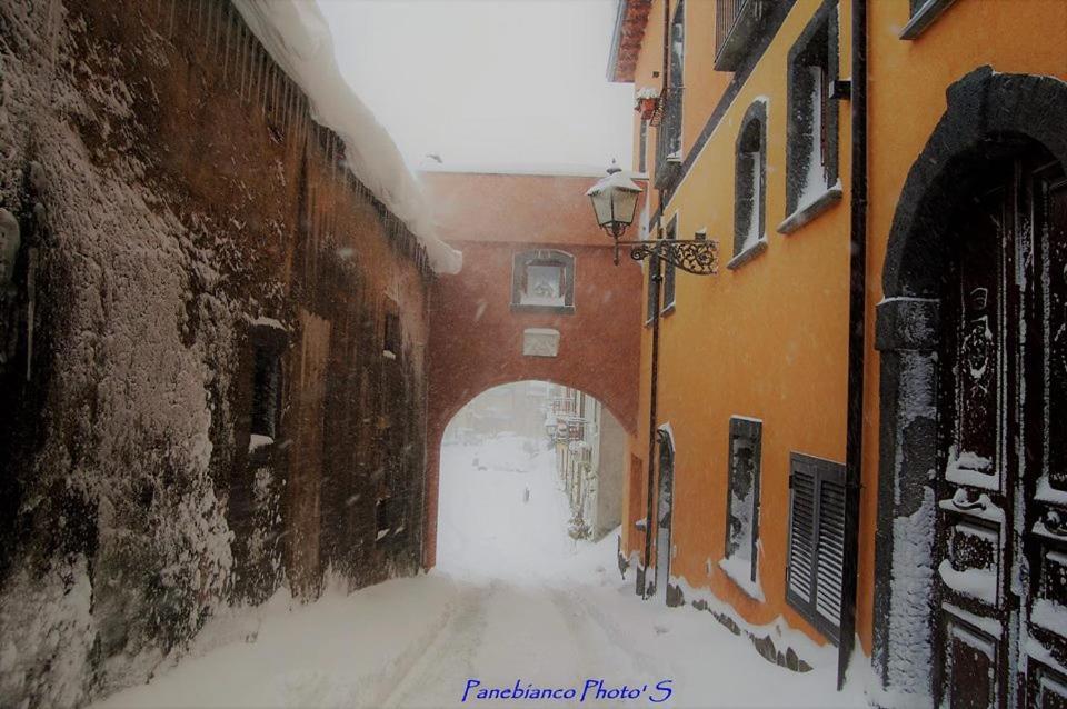 L'Arco Dei Sogni Hotel Malvagna Екстериор снимка